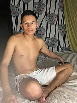 Romax2 online show from February 21, 2025, 4:40 am