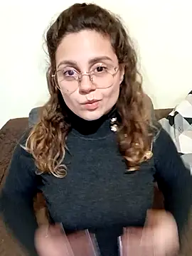 Snapshot of ItalianiMuli chatting on December 29, 2024, 9:20 pm ItalianiMuli online show from December 29, 2024, 9:20 pm