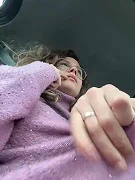 Snapshot of ItalianiMuli chatting on January 26, 2025, 3:47 pm ItalianiMuli online show from January 26, 2025, 3:47 pm