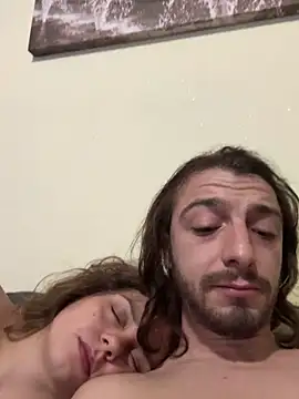 Snapshot of ItalianiMuli chatting on March 1, 2025, 1:11 am ItalianiMuli online show from March 1, 2025, 1:11 am