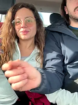 Snapshot of ItalianiMuli chatting on November 22, 2025, 11:09 am ItalianiMuli online show from November 22, 2025, 11:09 am