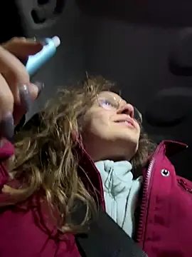 Snapshot of ItalianiMuli chatting on November 26, 2025, 9:27 pm ItalianiMuli online show from November 26, 2025, 9:27 pm