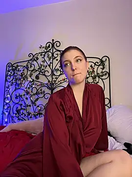 LisaVamp online show from December 6, 2024, 3:19 am