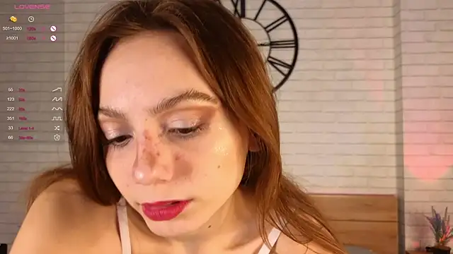 EvaLeester online show from March 7, 2025, 9:07 am