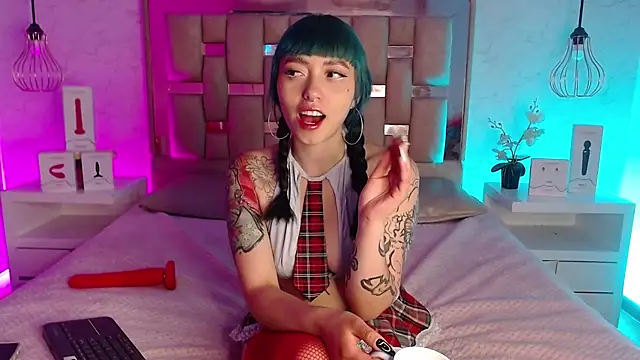 GigiVolkova online show from February 2, 2025, 7:46 pm