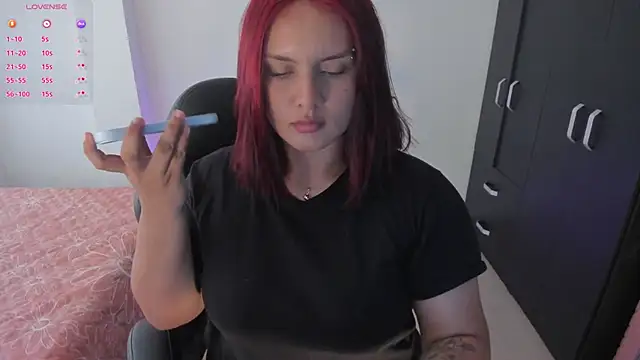 SabrinaVega online show from February 25, 2026, 2:48 pm