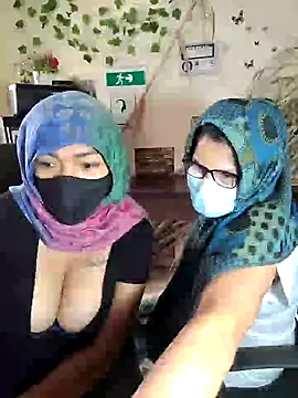 Snapshot of NAJWA-ARAB chatting on December 17, 2024, 5:36 pm NAJWA-ARAB online show from December 17, 2024, 5:36 pm