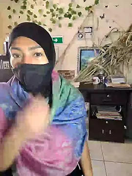 Snapshot of NAJWA-ARAB chatting on January 9, 2025, 2:18 pm NAJWA-ARAB online show from January 9, 2025, 2:18 pm