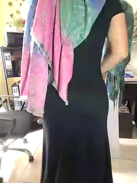 Snapshot of NAJWA-ARAB chatting on January 21, 2025, 5:30 pm NAJWA-ARAB online show from January 21, 2025, 5:30 pm