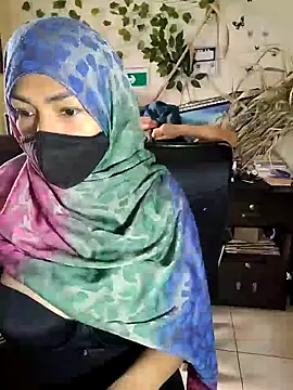 Snapshot of NAJWA-ARAB chatting on January 24, 2025, 2:51 pm NAJWA-ARAB online show from January 24, 2025, 2:51 pm