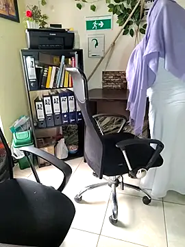 Snapshot of NAJWA-ARAB chatting on February 25, 2025, 5:15 pm NAJWA-ARAB online show from February 25, 2025, 5:15 pm