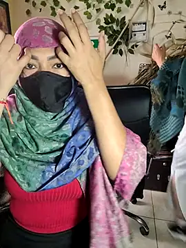 Snapshot of NAJWA-ARAB chatting on March 4, 2025, 2:21 pm NAJWA-ARAB online show from March 4, 2025, 2:21 pm