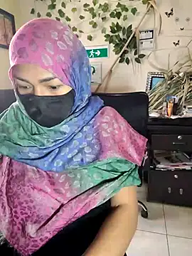 Snapshot of NAJWA-ARAB chatting on March 12, 2025, 2:12 pm NAJWA-ARAB online show from March 12, 2025, 2:12 pm