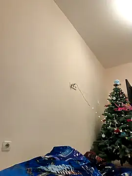 MiaStika online show from December 28, 2024, 9:19 pm