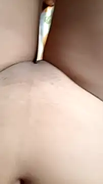 Snapshot of Khaleyssi chatting on December 21, 2024, 3:53 pm Khaleyssi online show from December 21, 2024, 3:53 pm