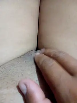 Snapshot of Khaleyssi chatting on October 30, 2025, 3:52 am Khaleyssi online show from October 30, 2025, 3:52 am