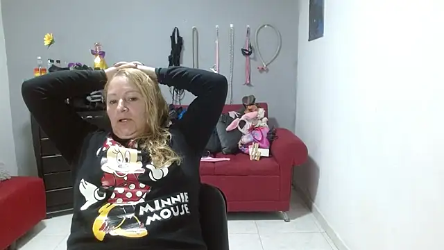 emperabigbootybigass online show from February 10, 2025, 12:18 pm