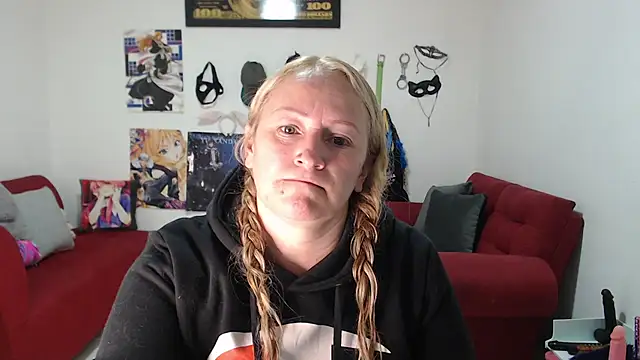 emperabigbootybigass online show from October 9, 2025, 12:25 pm