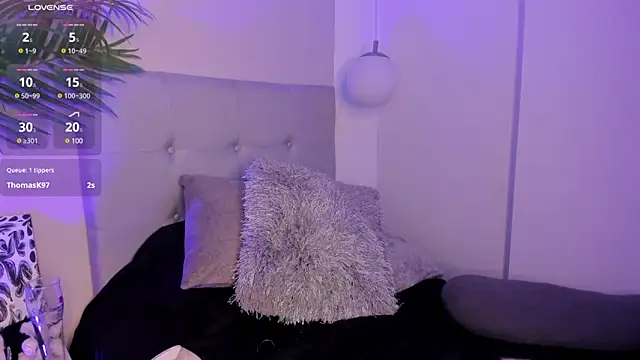 Manu Velez online show from January 5, 2025, 5:51 pm