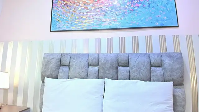 nova lane online show from November 18, 2025, 7:51 pm