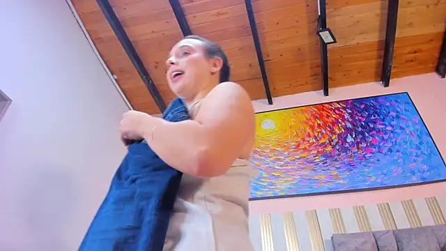 nova lane online show from April 5, 2026, 7:33 pm