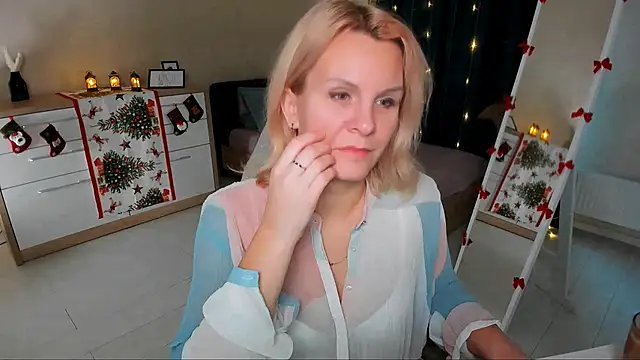 Louisa Bay online show from December 21, 2024, 7:45 am