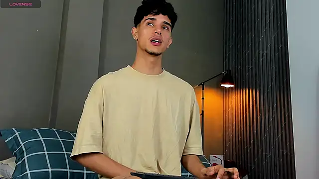 Busterspinter online show from January 3, 2025, 7:38 am