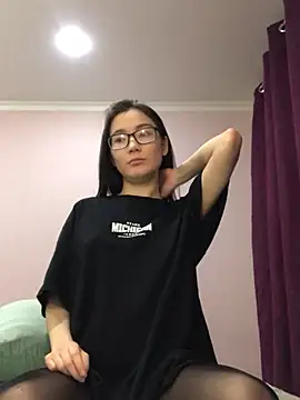 Snapshot of Milka23 chatting on January 3, 2025, 4:48 pm Milka23 online show from January 3, 2025, 4:48 pm