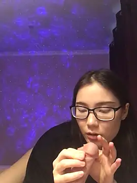 Snapshot of Milka23 chatting on February 2, 2025, 12:35 pm Milka23 online show from February 2, 2025, 12:35 pm