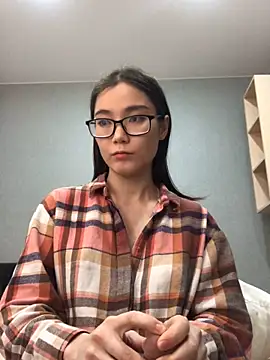 Snapshot of Milka23 chatting on February 9, 2025, 12:30 pm Milka23 online show from February 9, 2025, 12:30 pm