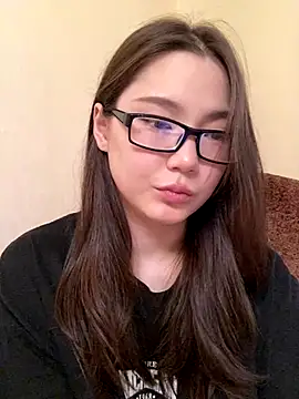 Snapshot of Milka23 chatting on September 12, 2025, 2:17 pm Milka23 online show from September 12, 2025, 2:17 pm