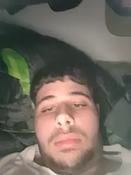 Snapshot of TuBBpollon chatting on January 5, 2025, 12:09 am TuBBpollon online show from January 5, 2025, 12:09 am