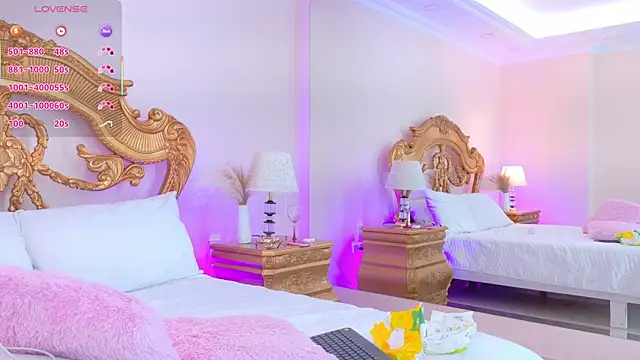 AshleyFerri online show from April 1, 2026, 12:06 pm