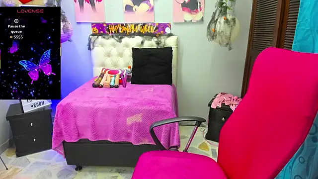  Pamela ebony online show from October 15, 2025, 8:09 pm