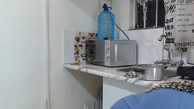 Hotty-boobsxxx online show from January 30, 2025, 9:58 pm