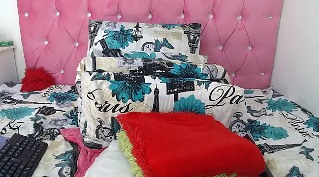 Hotty-boobsxxx online show from February 24, 2025, 10:04 am