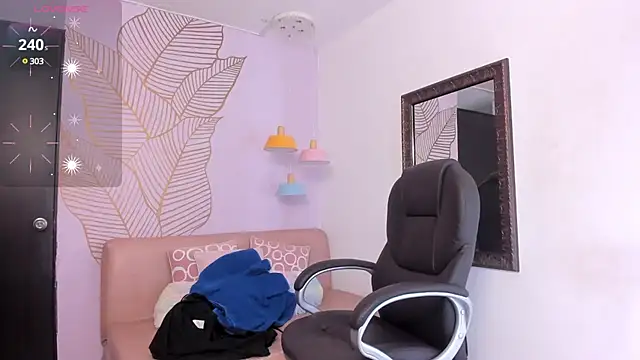 GiaFu online show from March 7, 2025, 6:22 pm