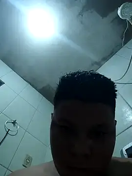 Snapshot of putoso031 chatting on December 23, 2024, 12:14 am putoso031 online show from December 23, 2024, 12:14 am