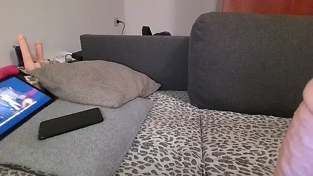 KarolinaReaper online show from December 15, 2024, 5:31 pm