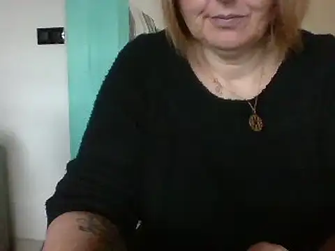 Sandcoq online show from December 2, 2024, 9:24 am