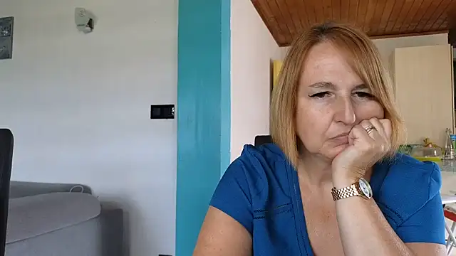 Sandcoq online show from June 8, 2026, 11:43 am