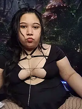Snapshot of sharyl_24 chatting on June 24, 2026, 3:00 pm sharyl 24 online show from June 24, 2026, 3:00 pm