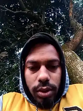 Snapshot of arafat_mia chatting on January 17, 2026, 1:10 am arafat mia online show from January 17, 2026, 1:10 am