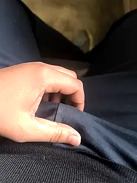 rana9639 1 online show from January 13, 2025, 5:12 am