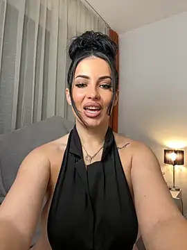 Snapshot of melissablack chatting on December 1, 2025, 3:17 pm melissablack online show from December 1, 2025, 3:17 pm