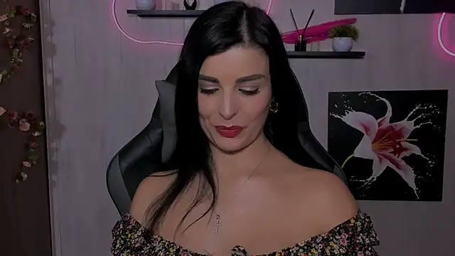 Snapshot of KayWuds chatting on January 28, 2025, 6:17 pm KayWuds online show from January 28, 2025, 6:17 pm