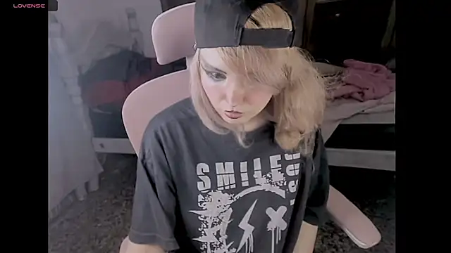 madokapruriens online show from September 20, 2025, 8:26 am