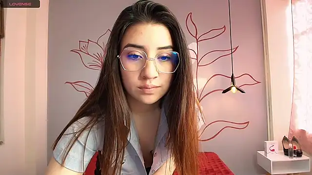 Snapshot of Aly_Cute_ chatting on December 18, 2024, 3:11 pm Aly Cute online show from December 18, 2024, 3:11 pm