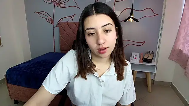 Snapshot of Aly_Cute_ chatting on January 10, 2025, 12:04 pm Aly Cute online show from January 10, 2025, 12:04 pm