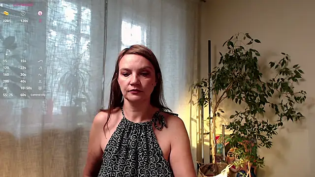 Snapshot of Charline_TheFoxTail chatting on September 17, 2025, 7:21 am Charline TheFoxTail online show from September 17, 2025, 7:21 am